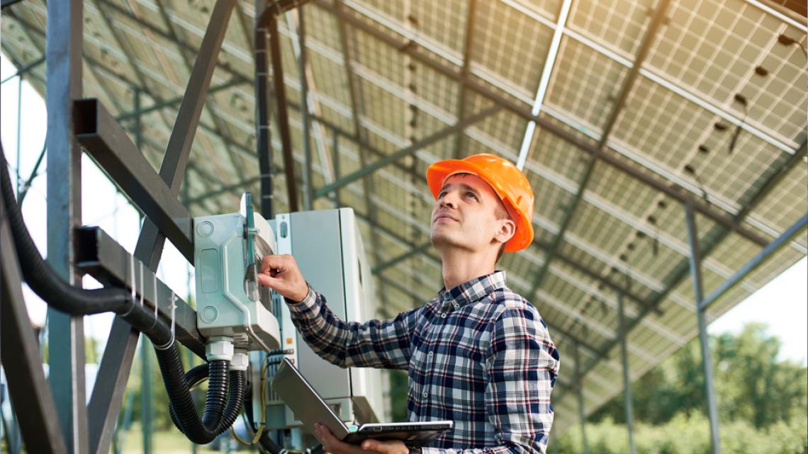 What Is a Power Engineer? An Inside Look at This Clean Energy Career